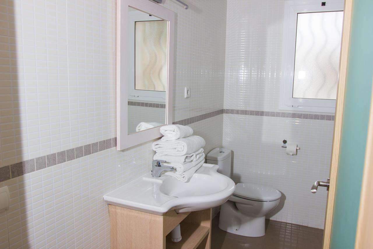 Rentalmar Villa Cristina Miami Playa Esterno foto